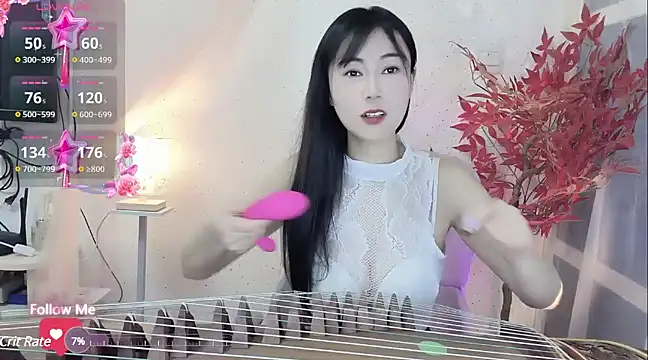 Snapshot of Lisa-s chatting on 03-01-25, 07:19 Lisa-s online show from 03-01-25, 07:19