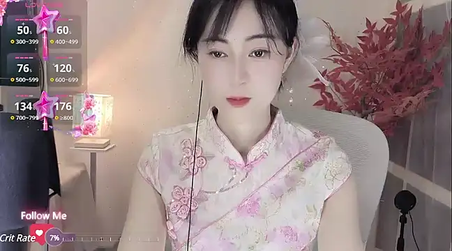 Snapshot of Lisa-s chatting on 03-08-25, 02:40 Lisa-s online show from 03-08-25, 02:40