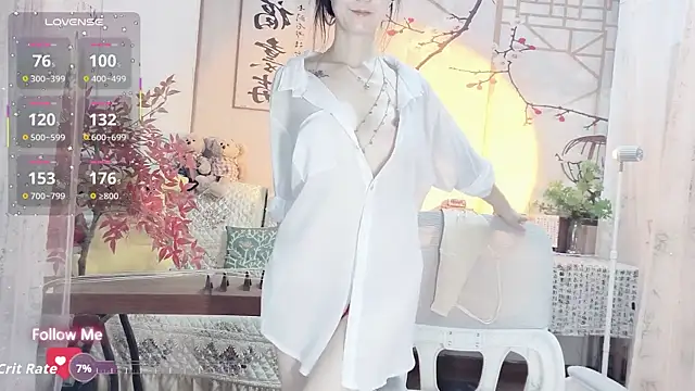 Snapshot of Lisa-s chatting on 09-09-25, 01:43 Lisa-s online show from 09-09-25, 01:43