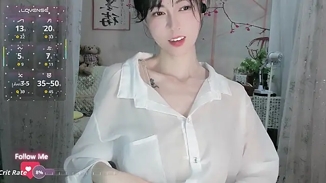 Snapshot of Lisa-s chatting on 11-06-25, 01:45 Lisa-s online show from 11-06-25, 01:45