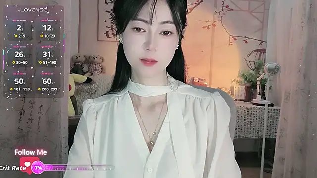 Snapshot of Lisa-s chatting on 11-09-25, 01:59 Lisa-s online show from 11-09-25, 01:59