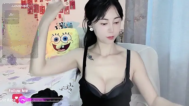 Snapshot of Lisa-s chatting on 12-14-25, 02:39 Lisa-s online show from 12-14-25, 02:39