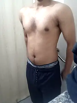 Snapshot of hottboy_39 chatting on 02-01-25, 11:43 hottboy 39 online show from 02-01-25, 11:43