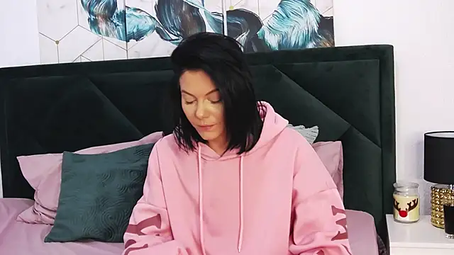 tanyagrey online show from 12-13-24, 08:30