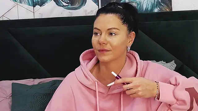 tanyagrey online show from 12-28-24, 07:00