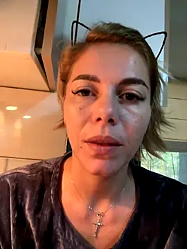 tanyagrey online show from 10-09-25, 07:06