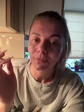 tanyagrey online show from 11-28-25, 07:33