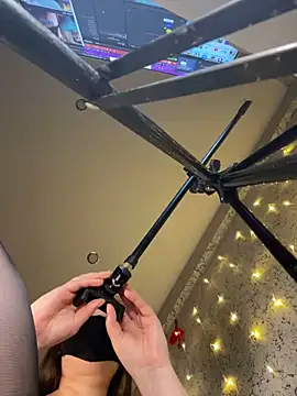 Snapshot of your_toxic_cum chatting on 01-19-25, 07:37 your toxic cum online show from 01-19-25, 07:37