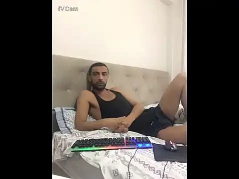 Snapshot of MasterKARATASSAKK chatting on 03-19-26, 02:32 MasterKARATASSAKK online show from 03-19-26, 02:32