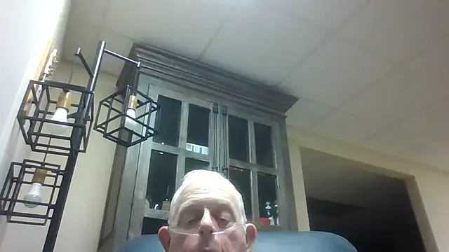 bootlegmanz online show from 10-17-25, 01:25