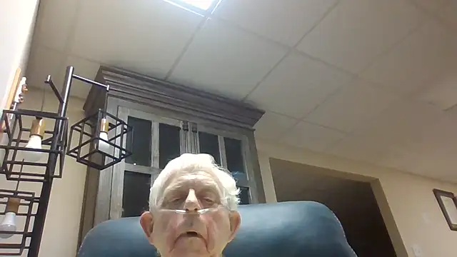 Snapshot of bootlegmanz chatting on 07-03-26, 06:25 bootlegmanz online show from 07-03-26, 06:25