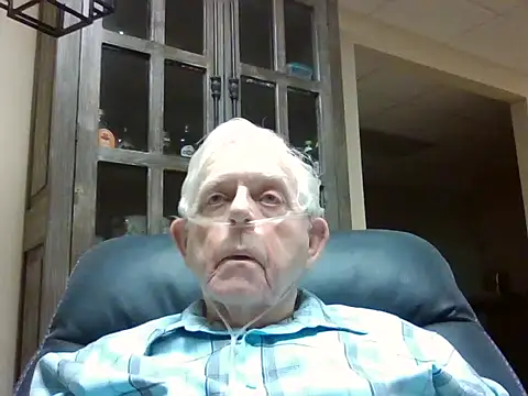 Snapshot of bootlegmanz chatting on 07-15-26, 03:56 bootlegmanz online show from 07-15-26, 03:56
