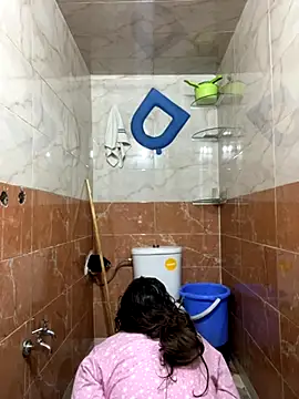 Marewa12 online show from 11-15-25, 02:35