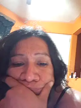 Snapshot of miicheele32 chatting on 11-02-25, 11:34 miicheele32 online show from 11-02-25, 11:34