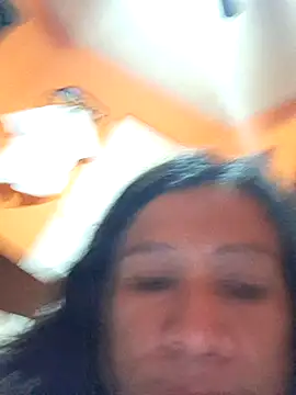 Snapshot of miicheele32 chatting on 12-02-25, 08:41 miicheele32 online show from 12-02-25, 08:41