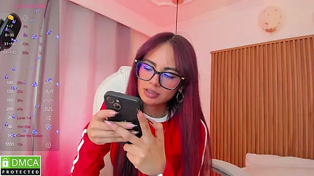 sophiecherry  online show from 10-26-25, 08:15