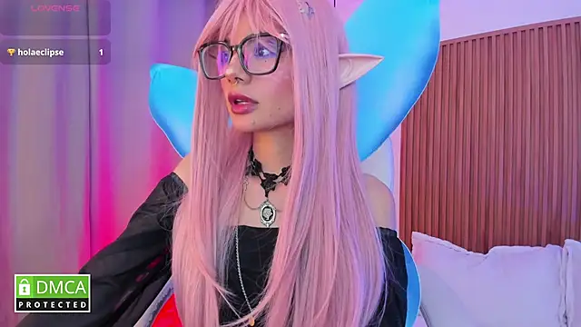 sophiecherry  online show from 10-31-25, 07:31