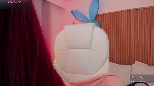 sophiecherry  online show from 11-04-25, 09:58