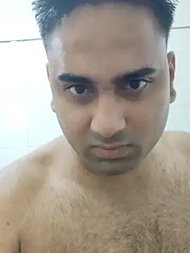 Snapshot of IND_COUPLE1 chatting on 02-26-25, 12:47 IND COUPLE1 online show from 02-26-25, 12:47