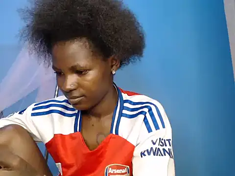 TrishaKalid online show from 09-11-25, 09:53