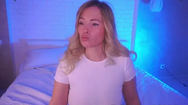 Snapshot of Charming_Daphny chatting on 03-01-25, 06:35 Charming Daphny online show from 03-01-25, 06:35