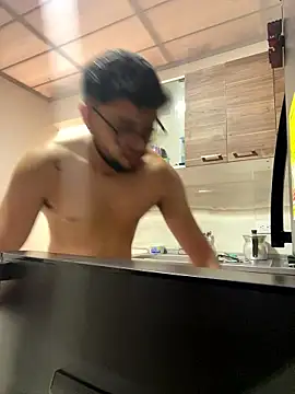 Snapshot of bruce__naughty chatting on 01-19-26, 03:38 bruce naughty online show from 01-19-26, 03:38