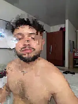 Snapshot of bruce__naughty chatting on 03-01-26, 09:28 bruce naughty online show from 03-01-26, 09:28