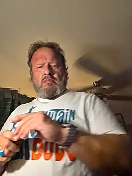 Snapshot of kikdrummer chatting on 04-23-26, 12:56 kikdrummer online show from 04-23-26, 12:56