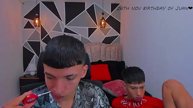 Juan Nd Steven online show from 11-20-25, 02:56