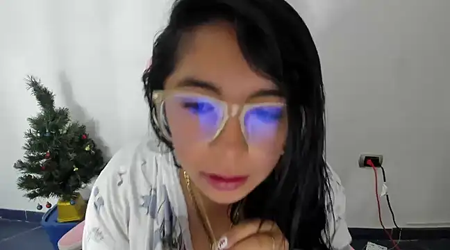 Snapshot of _Angelinaandrade_ chatting on 01-06-25, 02:25 Angelinaandrade online show from 01-06-25, 02:25