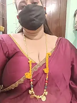 Snapshot of ashikaa_r chatting on 07-14-26, 04:45 ashikaa r online show from 07-14-26, 04:45