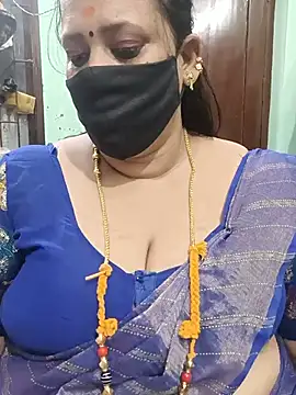 Snapshot of ashikaa_r chatting on 07-25-26, 06:38 ashikaa r online show from 07-25-26, 06:38