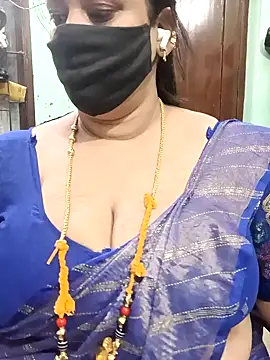 Snapshot of ashikaa_r chatting on 07-26-26, 02:35 ashikaa r online show from 07-26-26, 02:35