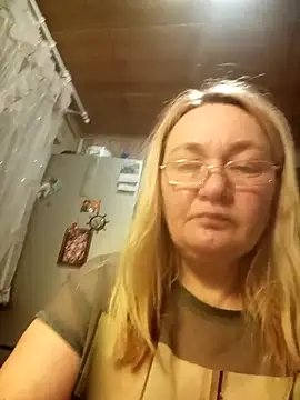 HelenaGlossX online show from 12-27-24, 05:26