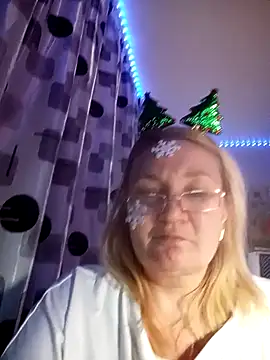 HelenaGlossX online show from 12-28-24, 03:26