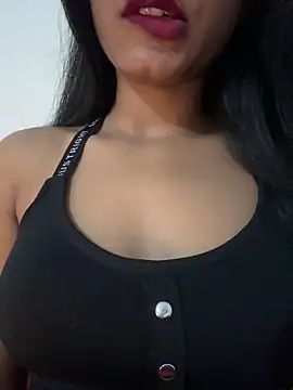 Snapshot of Hot_Goldengirl chatting on 02-26-26, 08:52 Hot Goldengirl online show from 02-26-26, 08:52