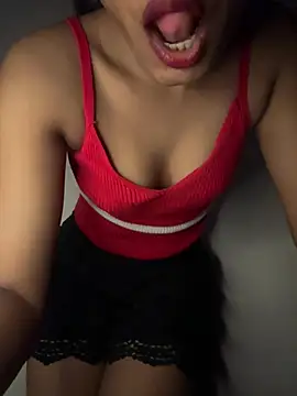 Hot Goldengirl online show from 06-25-26, 09:41