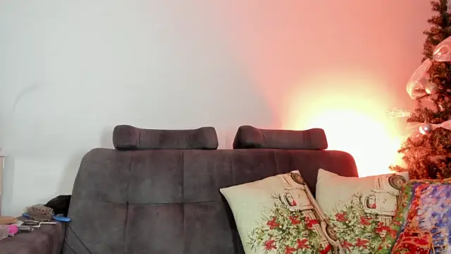  Isabelhaa online show from 12-16-25, 02:16