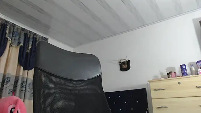 sweet cutetras22 online show from 03-13-25, 10:57