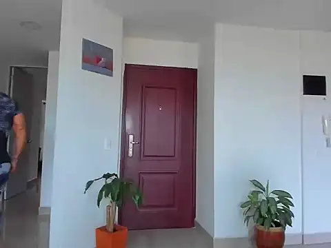 Snapshot of Alexander_Martines chatting on 10-15-25, 09:15 Alexander Martines online show from 10-15-25, 09:15