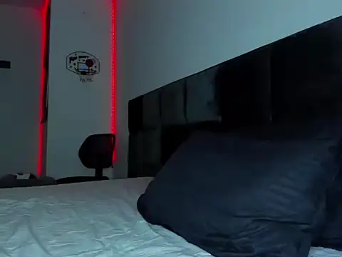 Snapshot of Alexander_Martines chatting on 11-25-25, 11:38 Alexander Martines online show from 11-25-25, 11:38