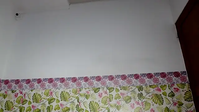 alisontitsmilk19 online show from 03-21-25, 01:45