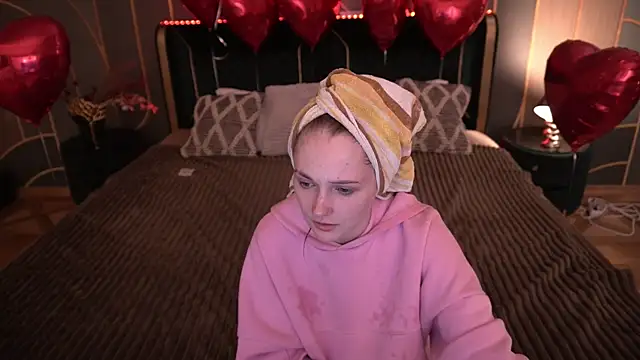 Snapshot of PamelaXX_ chatting on 02-06-26, 08:34 PamelaXX online show from 02-06-26, 08:34