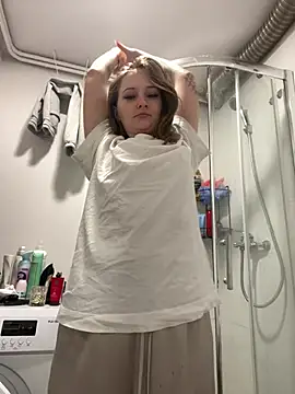 PamelaXX  online show from 04-02-26, 05:05