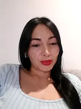 Snapshot of _monicab chatting on 05-28-26, 03:26 monicab online show from 05-28-26, 03:26
