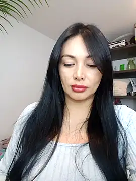 Snapshot of _monicab chatting on 06-04-26, 03:34 monicab online show from 06-04-26, 03:34