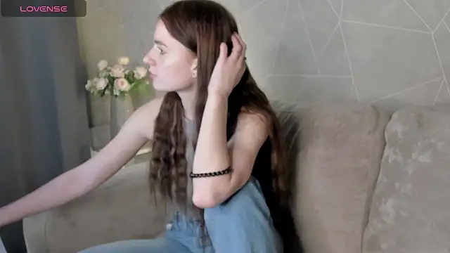 Stacey Brown online show from 12-13-24, 04:33