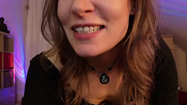 Snapshot of ilucyme chatting on 03-13-25, 08:11 ilucyme online show from 03-13-25, 08:11