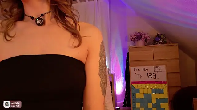 Snapshot of ilucyme chatting on 03-19-25, 06:55 ilucyme online show from 03-19-25, 06:55