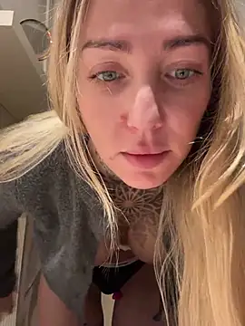 ElenaHaze online show from 12-23-24, 08:44